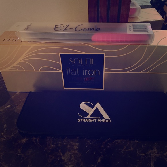 Soleil flat iron By Straight ahead main image 4
